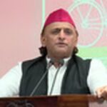 Akhilesh Yadav, Samajwadi Party