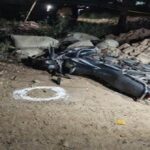 गाजियाबाद में 4 वर्षीय भांजी से दुष्कर्म और हत्या के आरोपी मामा के साथ हुई पुलिस मुठभेड़ और घटनास्थल का प्रतीकात्मक दृश्य