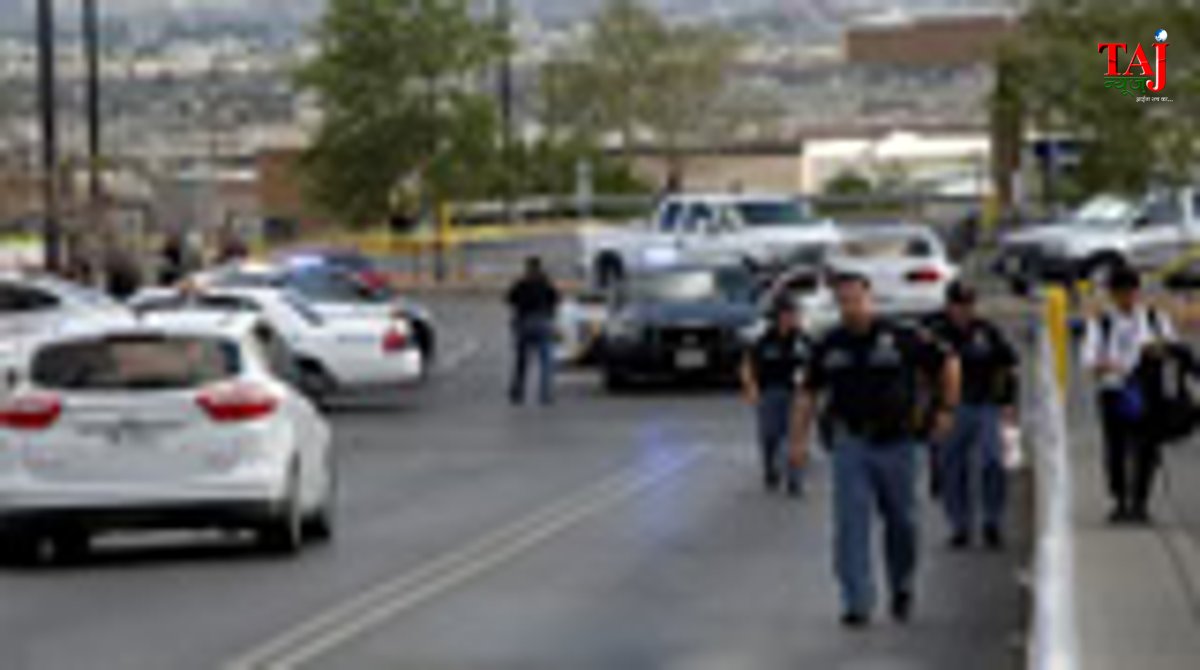 अमेरिका के लुइसियाना प्रांत के श्रेवपोर्ट में हुई सामूहिक गोलीबारी के बाद घटनास्थल पर जांच करती पुलिस और भारी सुरक्षा बल