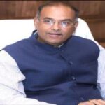 उच्च शिक्षा में परिवर्तन का मॉडल: कानपुर विश्वविद्यालय में प्रो. विनय कुमार पाठक के 5 साल पूर्ण! Dr Anil Dixit article on Prof Vinay Kumar Pathak 5 years tenure at CSJMU Kanpur University