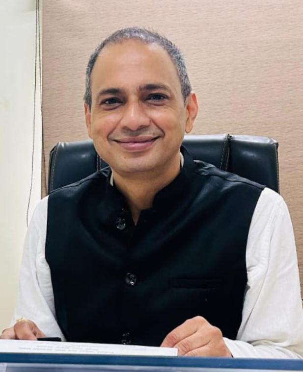 Dr Anil Dixit Writer