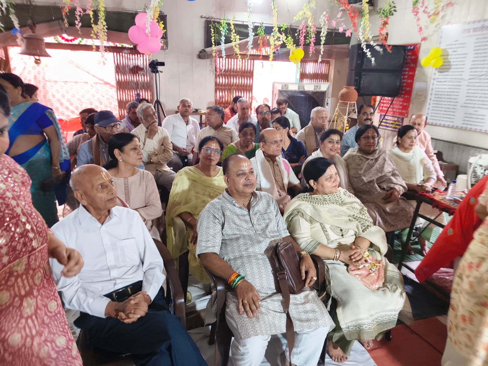 Devotees Gathering And Listening To Religious Sermon In Kamala Nagar Agra Setup