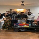 हॉरर फिल्म कमरा नंबर 113 की शूटिंग के दौरान कलाकार