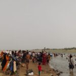 गंगा दशहरा पर आस्था का सैलाब, यमुना और चंबल घाटों पर उमड़ी श्रद्धालुओं की भारी भीड़ बटेश्वर धाम में गंगा दशहरा पर यमुना स्नान करते श्रद्धालु