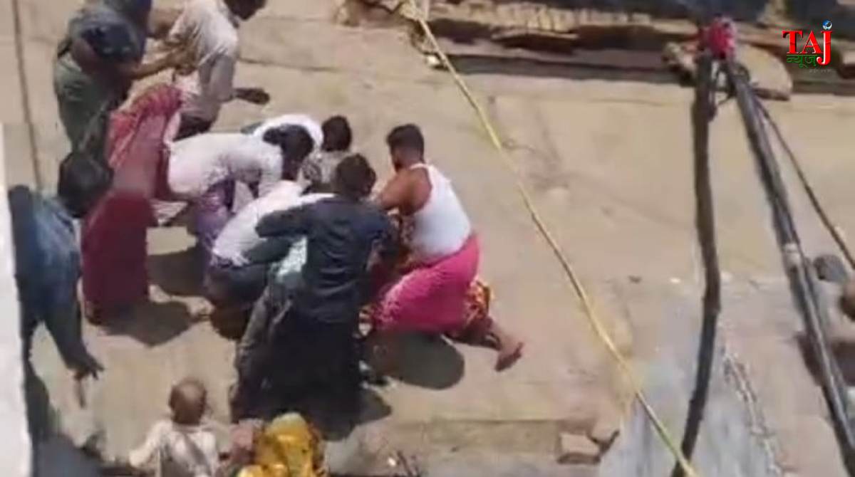 Agra Nibohara Viral Video image