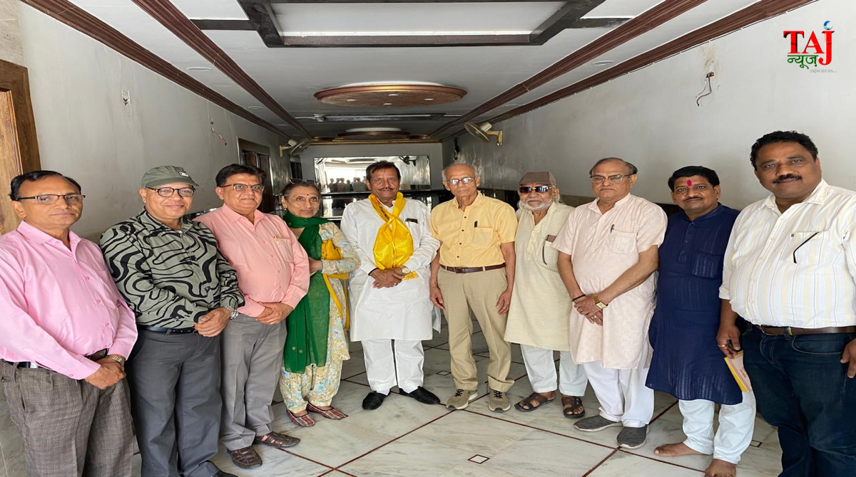 Literary organization community board members attending formal resolution meet setup review