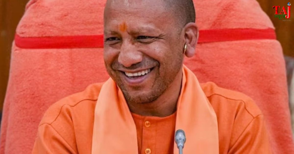 Chief Minister Yogi Adityanath smiling and sharing light hearted humorous moments with public representatives inside Mandalayukt Sabhagar Agra