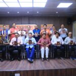 आगरा में 'युगप्रवर्तक डॉ. हेडगेवार' महानाट्य के भव्य टीज़र का लोकार्पण: सूरसदन में 21 जून को सजेगा मंच, 50 से अधिक कलाकार दिखाएंगे जीवंत इतिहास Prominent citizens launching promotional teaser for historical play ceremony agra review setup
