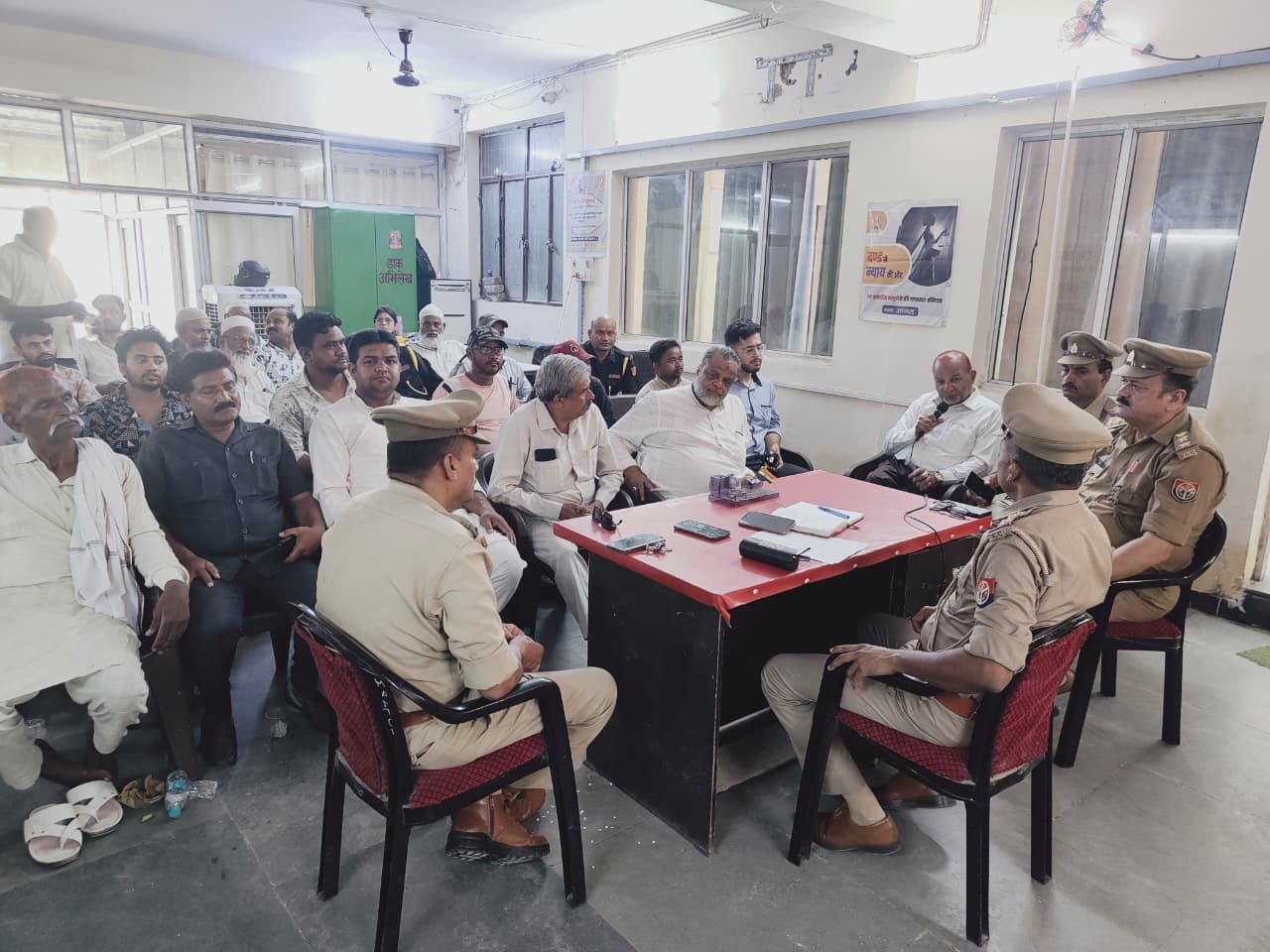 Aman committee meeting at Mantola police station in Agra for Muharram arrangements review
