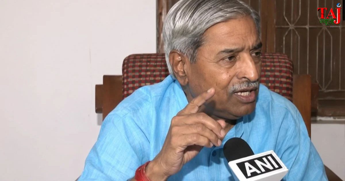 Senior political leader Vinay Katiyar addressing media correspondents on historical ram janmabhoomi temple management case updates