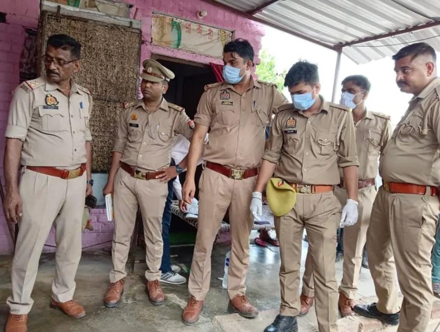घटनास्थल पर पहुंची बाह थाना पुलिस एवं फोरेंसिक टीम