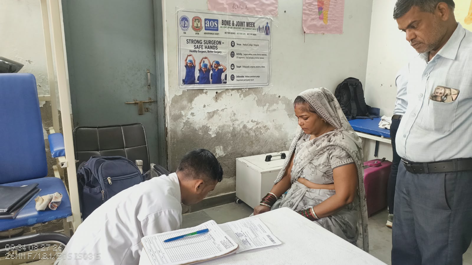 आगरा में आयोजित आगरा मूव्स बेटर 2026 अभियान के तहत स्वास्थ्य शिविर