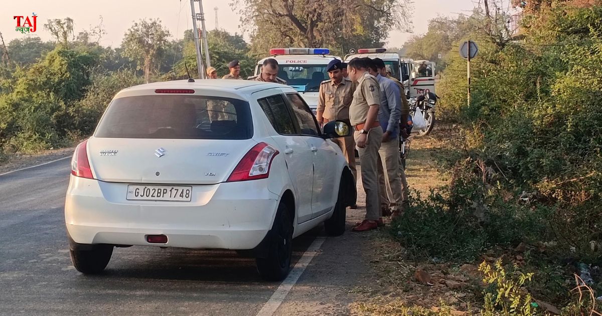 जौनपुर में कार के अंदर मृत मिले UBI शाखा प्रबंधक दुर्गेश श्रीवास्तव