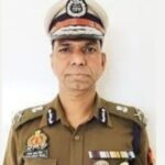 उत्तर प्रदेश पुलिस के 1995 बैच के वरिष्ठ आईपीएस अधिकारी अशोक कुमार सिंह जिन्हें योगी सरकार ने पुलिस महानिदेशक डीजी पद पर पदोन्नत किया।