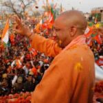 उत्तर प्रदेश विधानसभा चुनाव 2027 की तैयारियों को लेकर भाजपा कोर कमेटी की बैठक में मंथन करते मुख्यमंत्री योगी आदित्यनाथ और वरिष्ठ नेतागण।