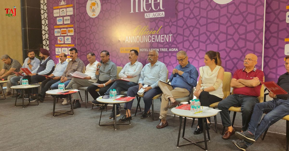 आगरा में 3 से 5 अक्टूबर तक आयोजित होने वाले 18वें ‘मीट एट आगरा-2026’ इंटरनेशनल फुटवियर फेयर की पत्रकार वार्ता।