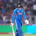 अभिषेक शर्मा के तूफान में उड़ा अफगानिस्तान, भारत ने 38 गेंद शेष रहते 7 विकेट से जीता पहला टी20 भारत बनाम अफगानिस्तान पहले टी20 मैच में विस्फोटक पारी खेलते बल्लेबाज अभिषेक शर्मा और जीत का जश्न मनाती टीम इंडिया।