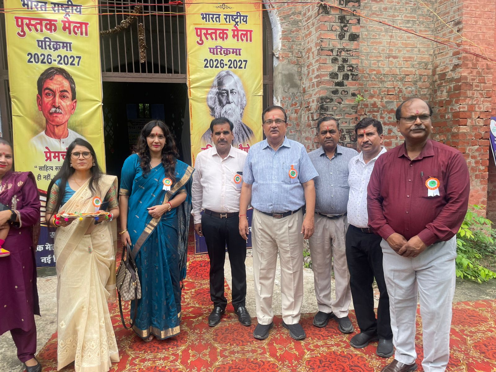 आगरा कॉलेज में राष्ट्रीय पुस्तक मेले का उद्घाटन