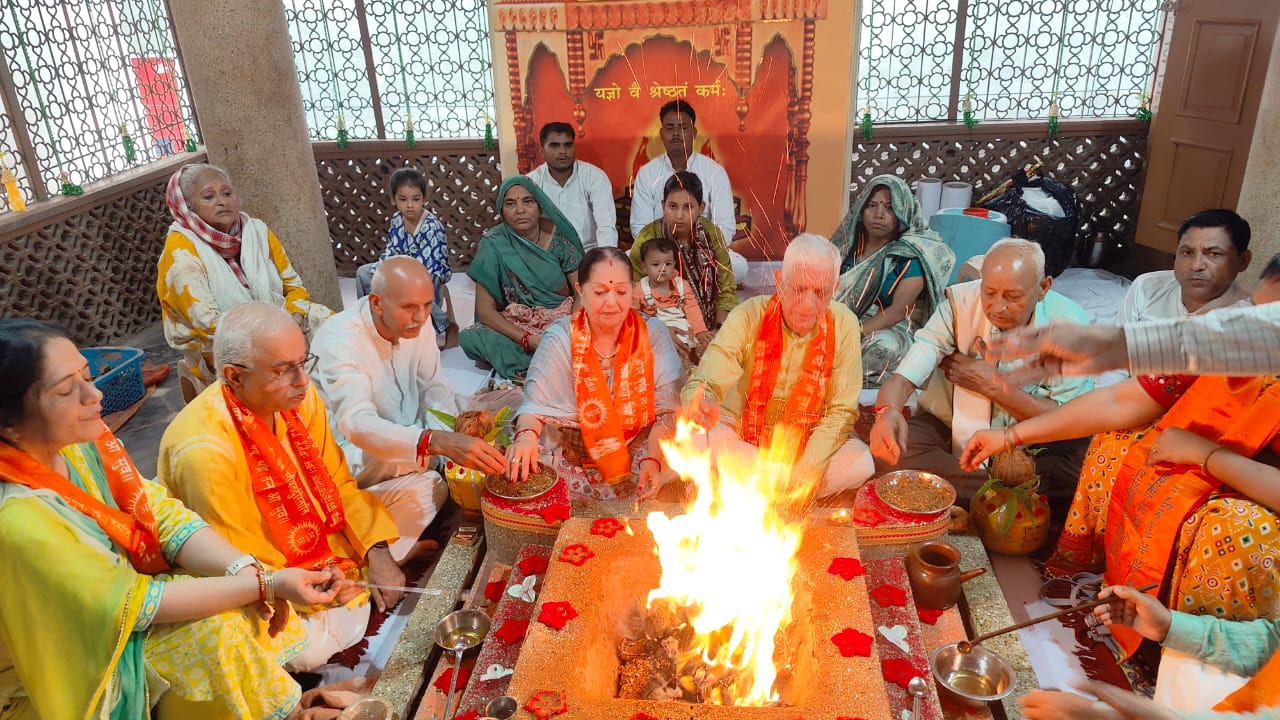 भजनोपदेशक गौरव शास्त्री का भजन गायन
