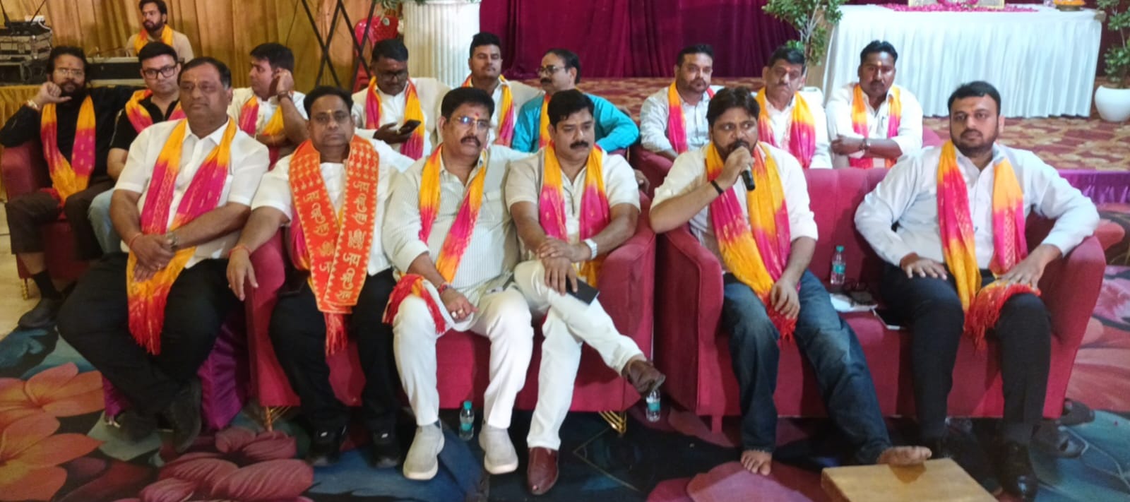 शास्त्रीपुरम दिव्या रिसोर्ट में जनकपुरी महोत्सव आयोजन समिति की बैठक