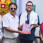 मेदांता के युवा नेफ्रोलॉजिस्ट डॉ. सुश्रुत गुप्ता से आगरा में नियमित सेवाएं देने का अनुरोध डॉ. सुश्रुत गुप्ता का लीडर्स आगरा परिवार द्वारा अभिनंदन और आगरा में नेफ्रोलॉजी सेवाएं देने का अनुरोध