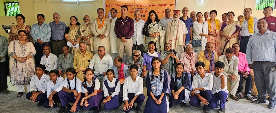 कुष्ठ सेवा सदन ताजगंज आगरा में गांधी जयंती पर आयोजित काव्य गोष्ठी